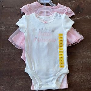 NWT Carter’s 3 Piece Set